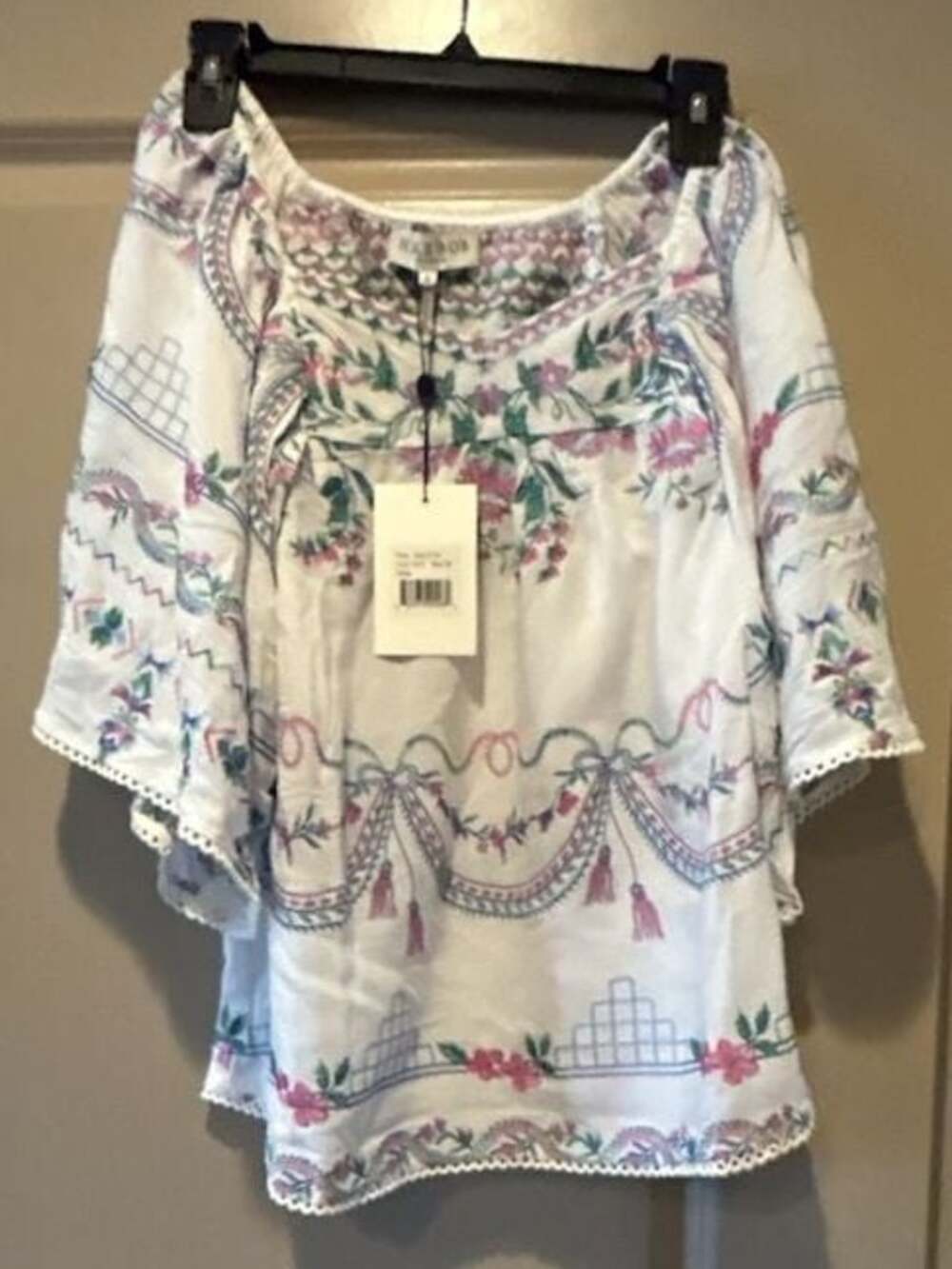 Hale Bob Off-the-Shoulder Embroidered Top in White